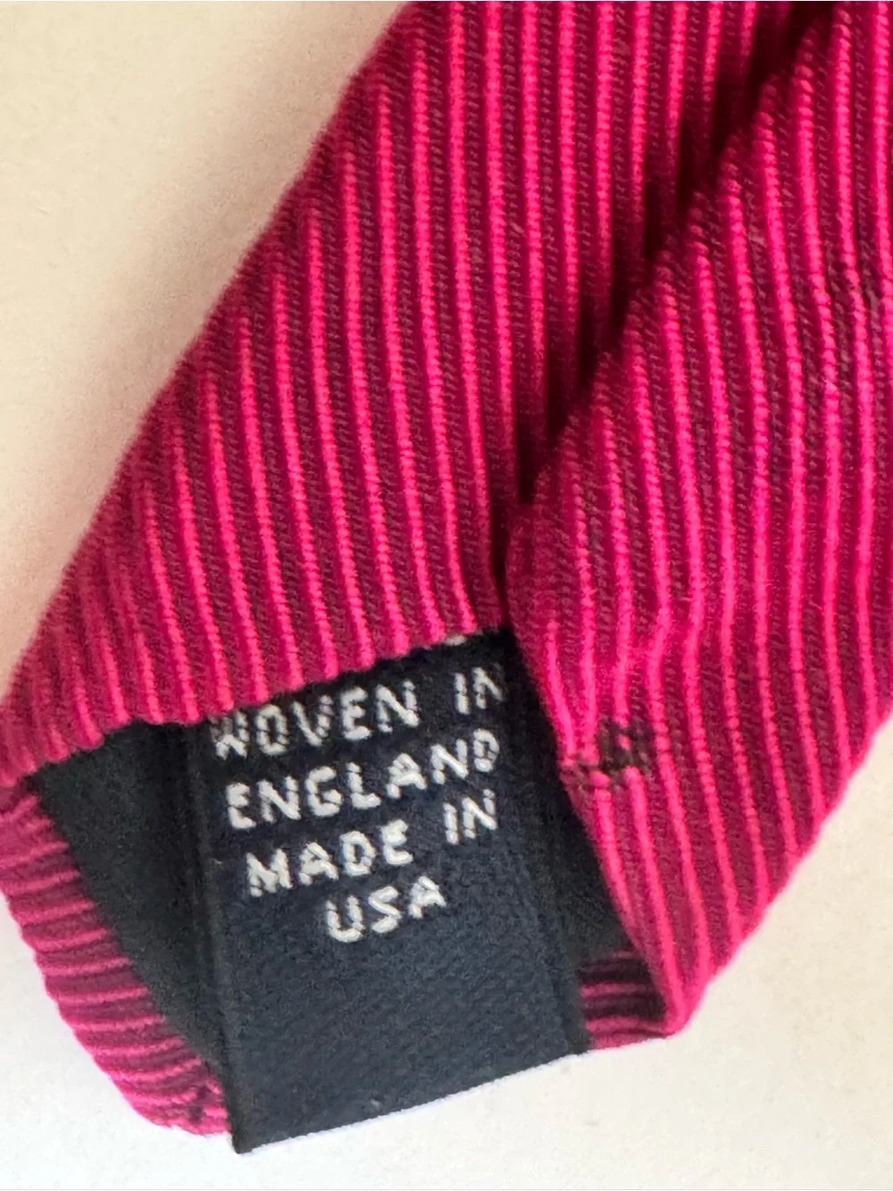 Brooks Brothers Makers Men’s Necktie Barbie Pink Ribbed Silk Tie USA